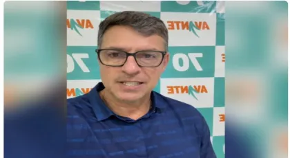 Vitor Hugo ‘escancara’ portas do Avante para Cícero Lucena ser candidato a governador: “eu sou fã”