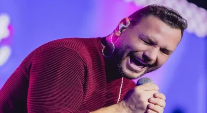 Cantor Lenno, da banda Desejo de Menina, é preso em João Pessoa